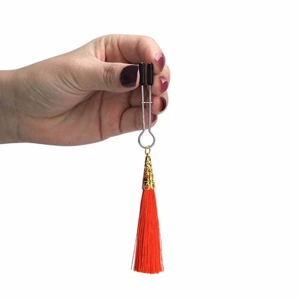 Glamor Tassel Nipple Clamp Red - Image 3
