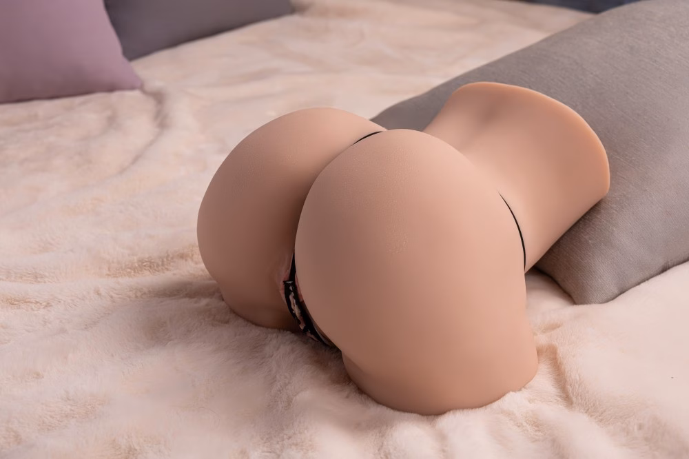 Sydni Masturbator - Image 13