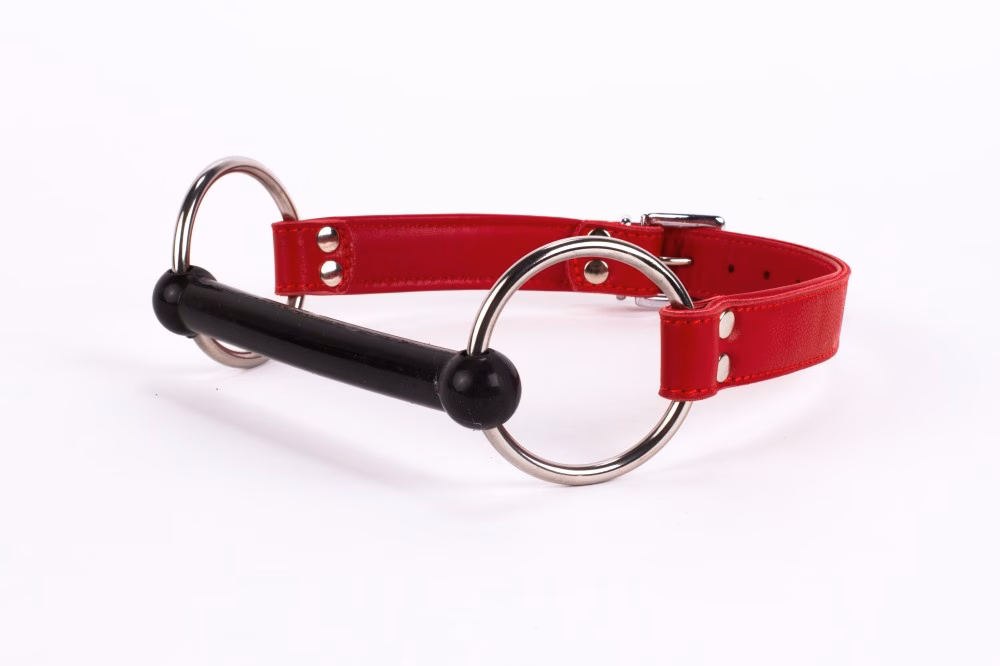 Calf Softy Leather Top and Lamb Leather padding with Silicone Mouth Piece Red - Image 5